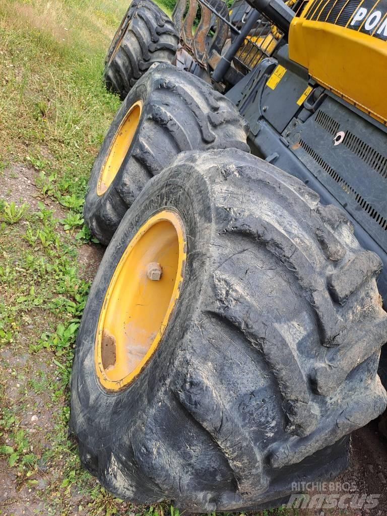 Ponsse Buffalo 8W Forwarders