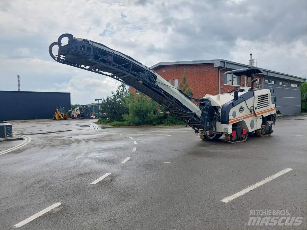 Wirtgen W 100 F Asphalt cold milling machines