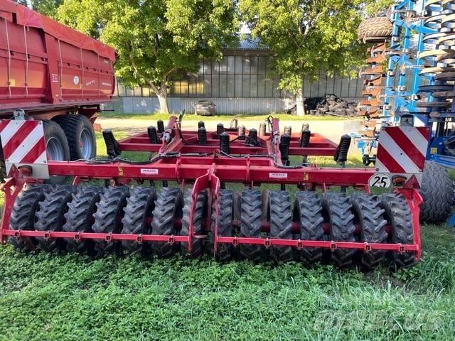 Horsch Tiger 4 AS Chisel Plows