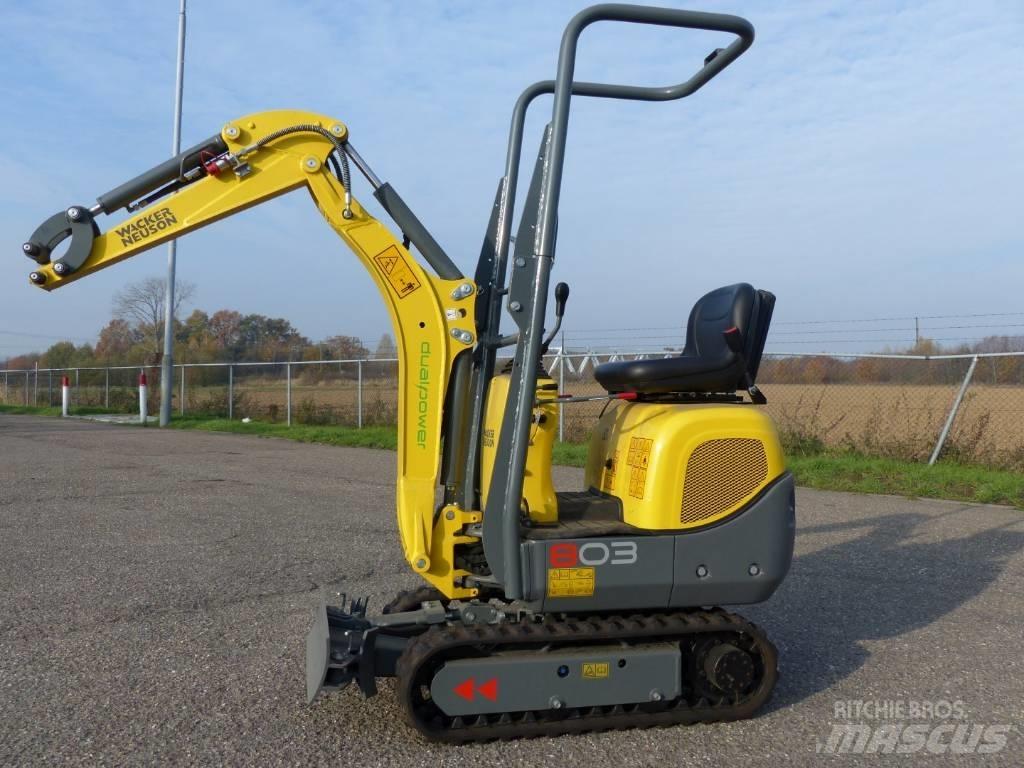 Wacker Neuson 803 Mini Excavators <7t (Mini Diggers)