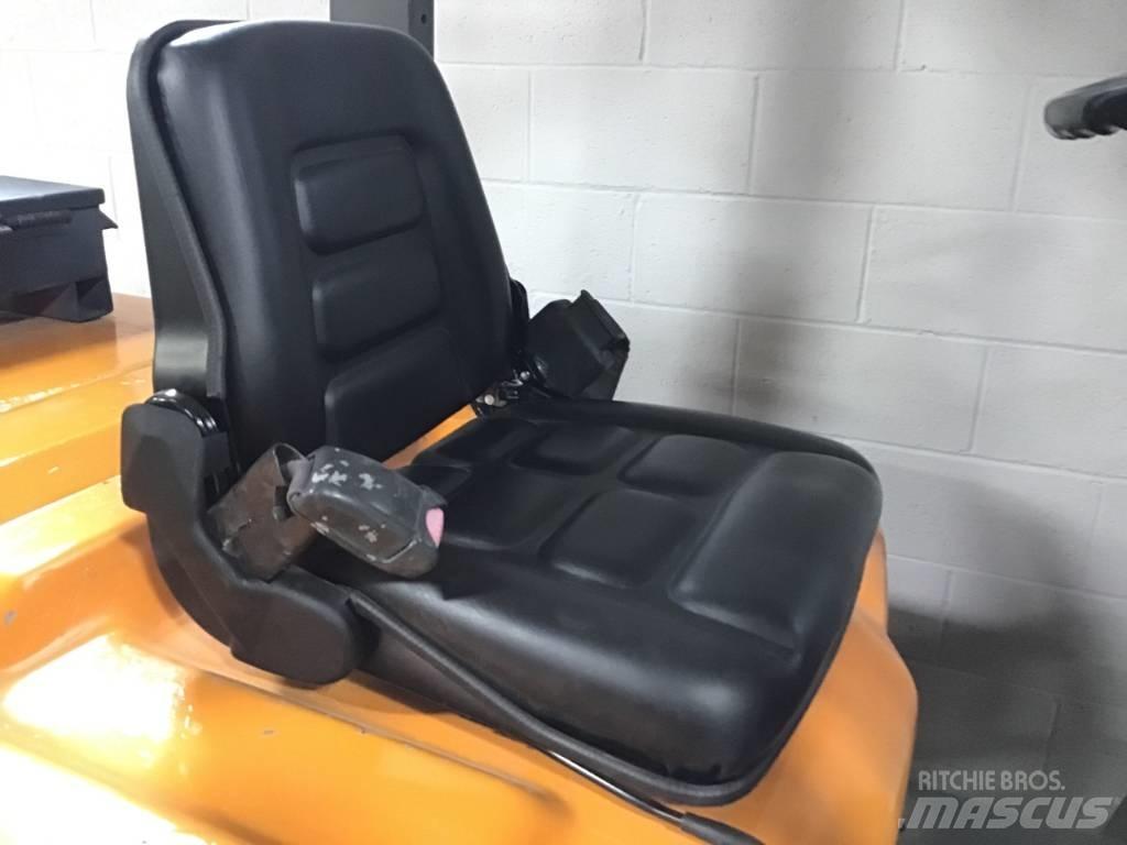 Toyota 02-5 FD 30 Misc Forklifts