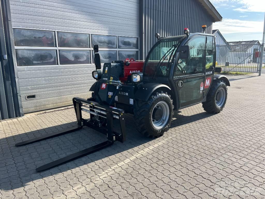 Magni TH 3.6 Telescopic Handlers