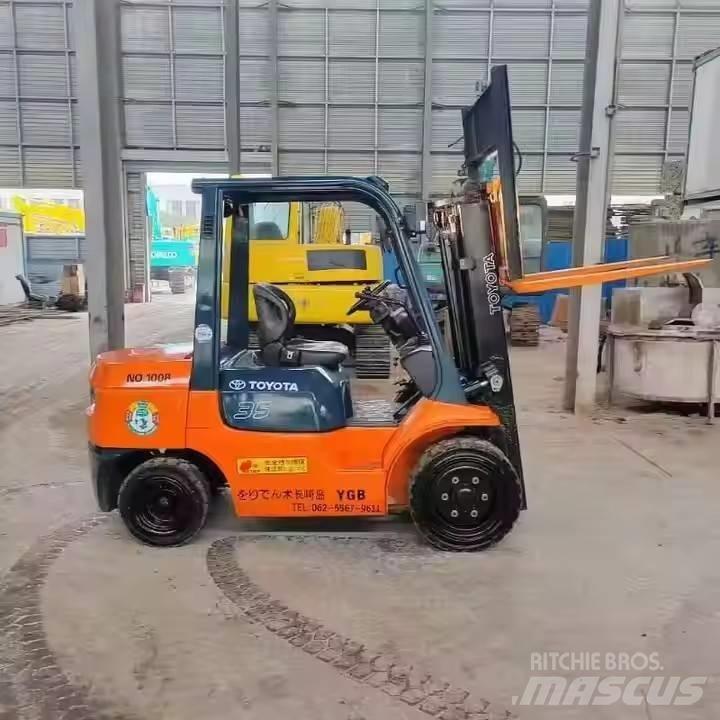Toyota FD35 Diesel Forklifts