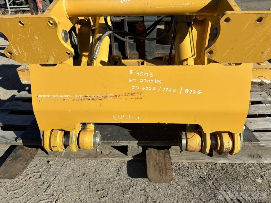 DEERE 770G Other