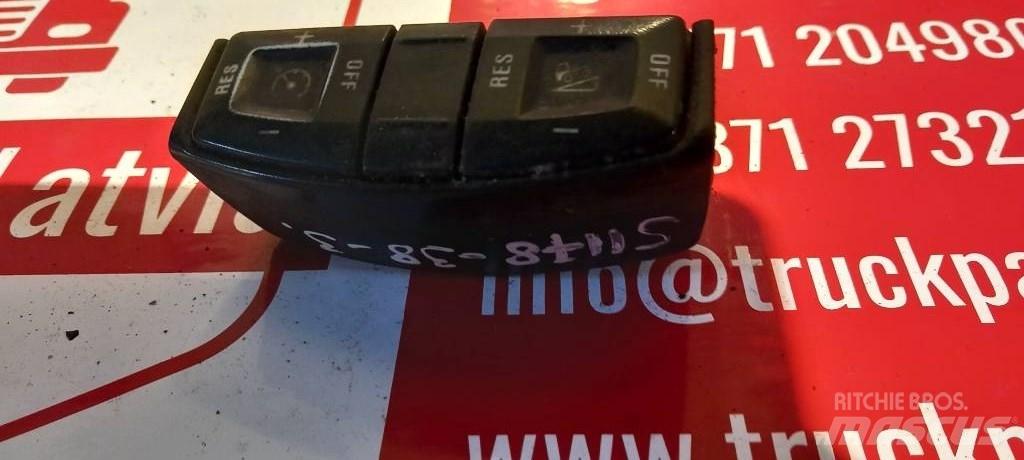 Scania R 440.   1870912 Cabins and interior