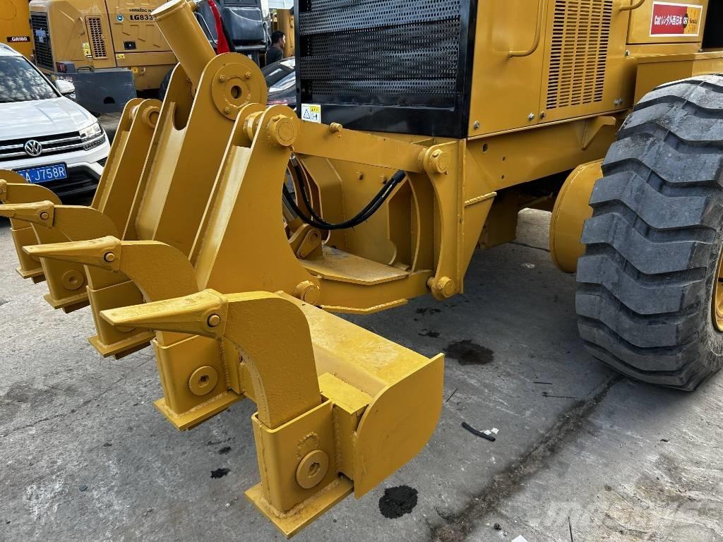 CAT 140H Motor Graders