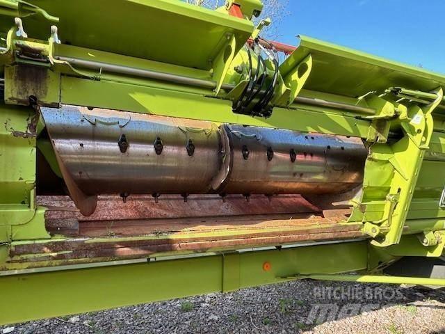 CLAAS LEXION 760 Combine Harvesters