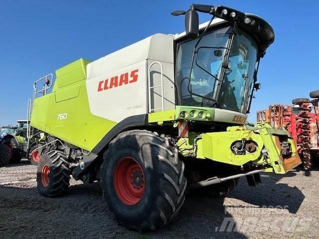 CLAAS LEXION 760 Combine Harvesters