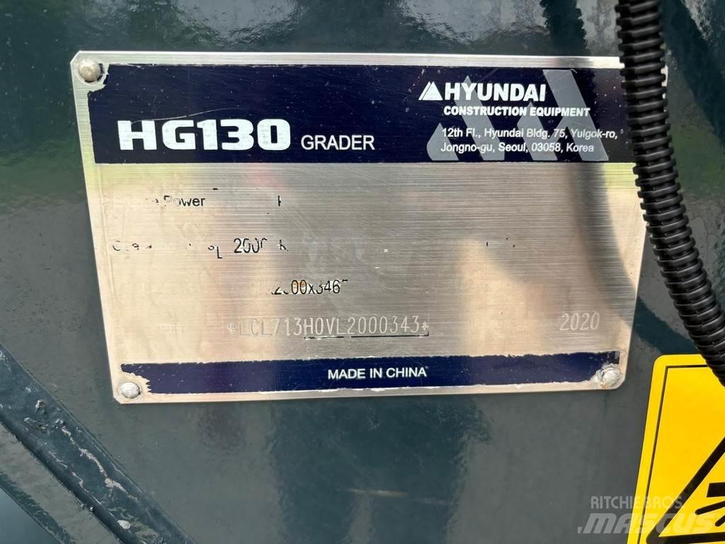 Hyundai HG130 Motor Graders