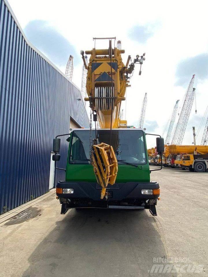 Liebherr LTM1030-2 Mobile and all terrain cranes