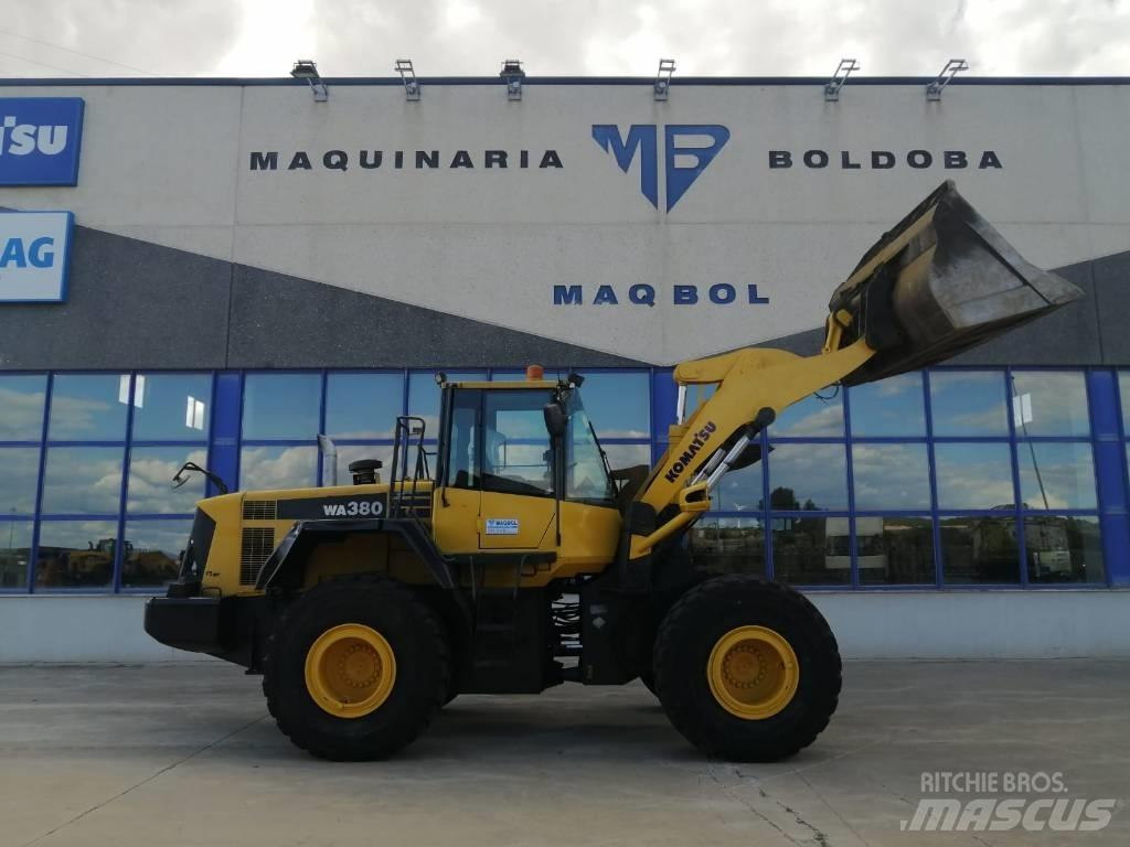 Komatsu WA 380-6 Wheel Loaders