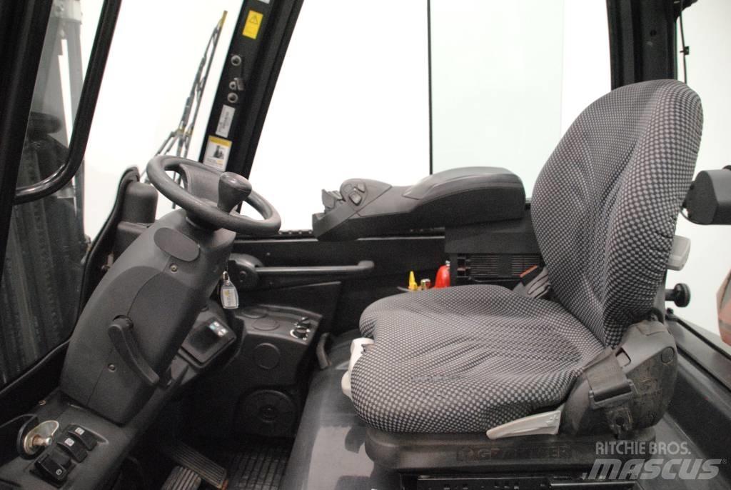 Mitsubishi FB16CPNT Electric Forklifts