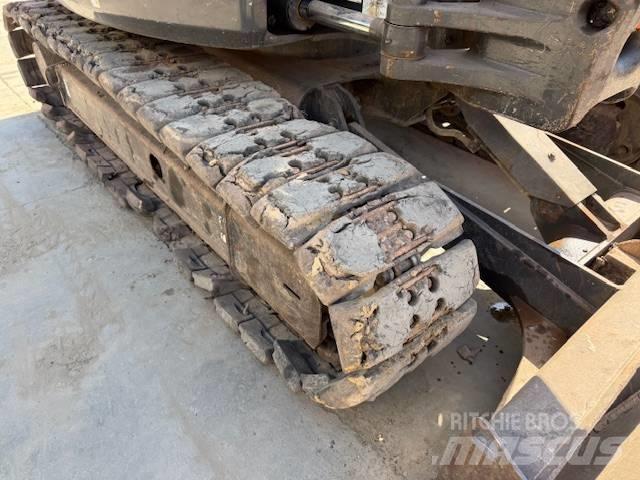 Hitachi ZX 85 Mini excavators  7t - 12t