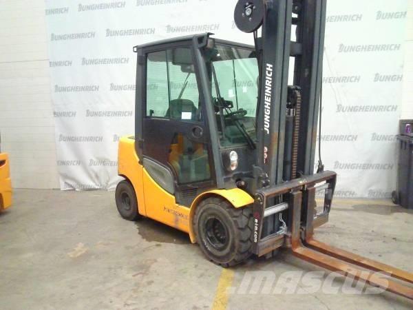 Jungheinrich DFG 430 Diesel Forklifts