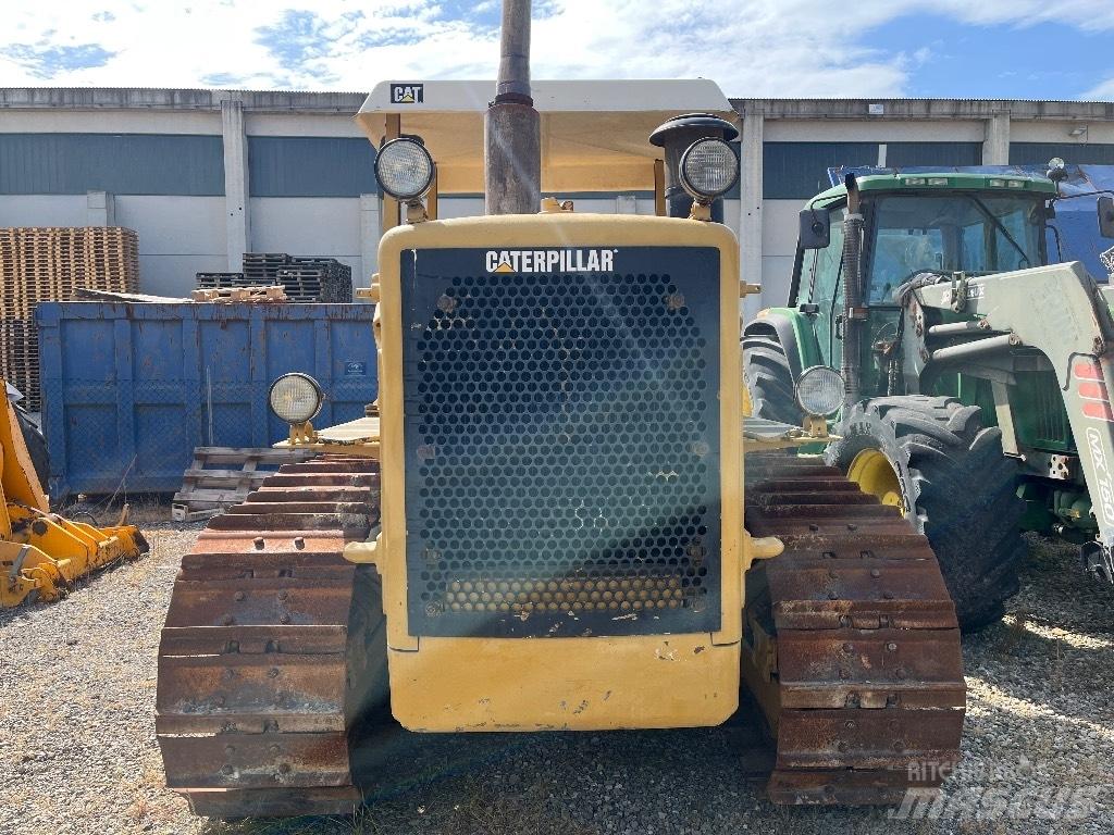 CAT D 6 Tractors