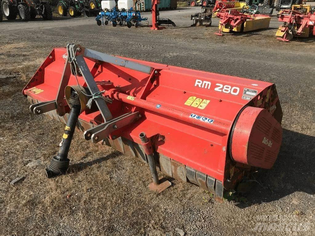 Kuhn RM 280 Crushers