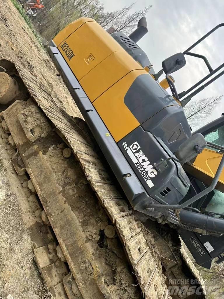 XCMG XE 245 DK Crawler Excavators