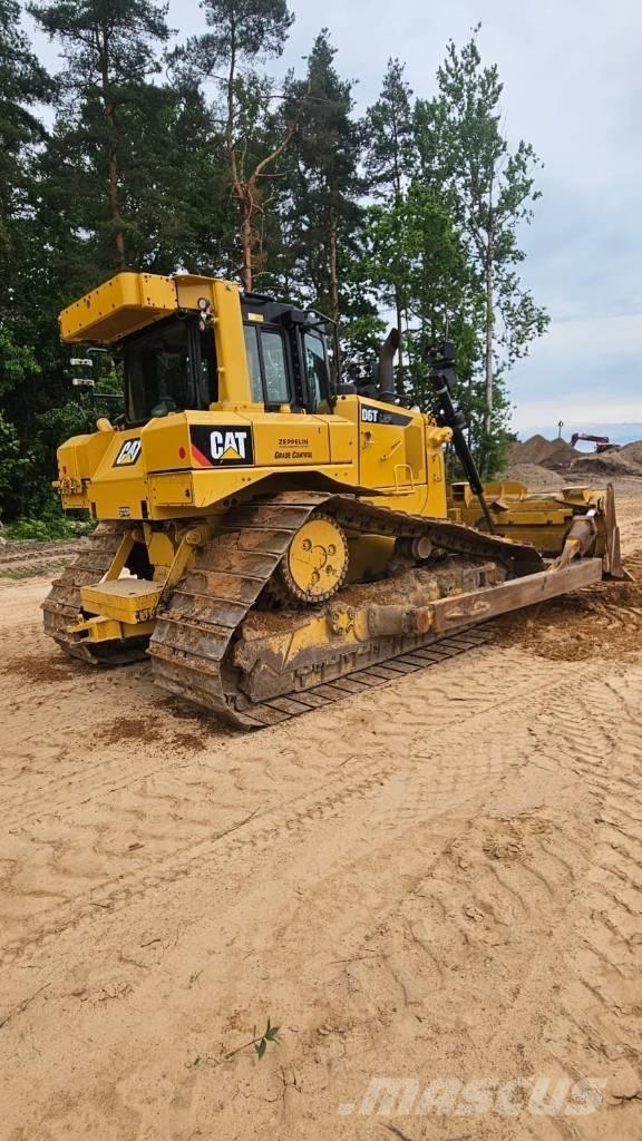 CAT D 6 T LGP Crawler dozers