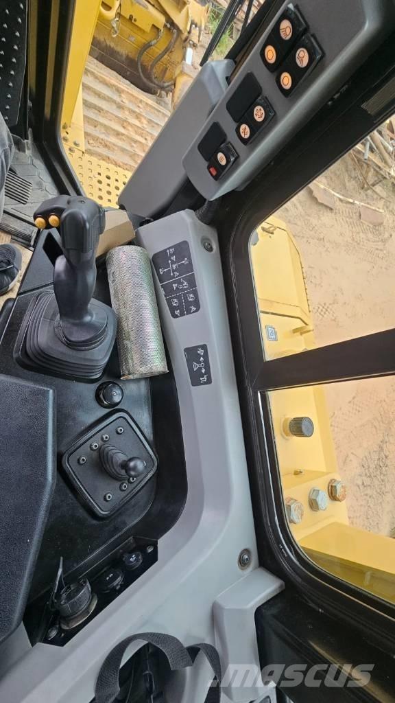 CAT D 6 T LGP Crawler dozers