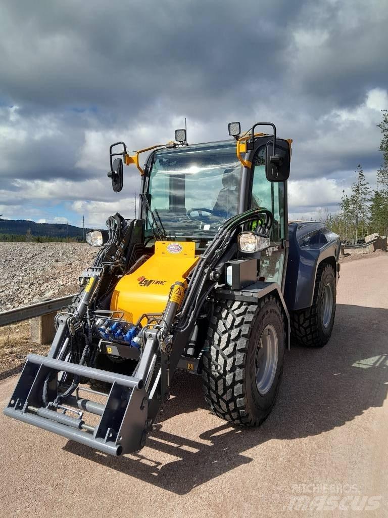 LM Trac 587 Utility Machines