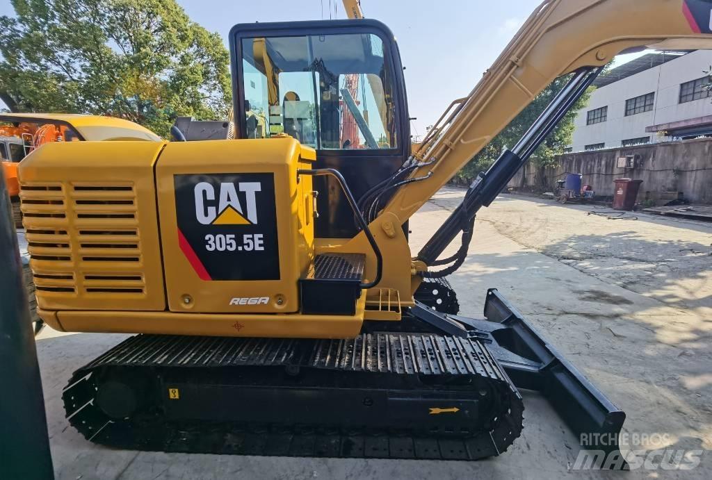 CAT 305.5 E Mini Excavators <7t (Mini Diggers)