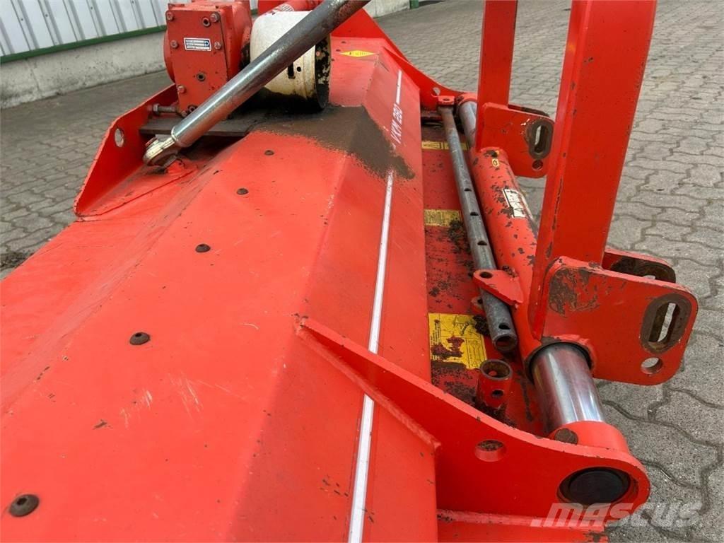 Kuhn VKM 280 Other Forage Equipment