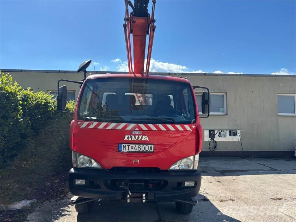 Avia D120-185 E5 Cab & Chassis Trucks