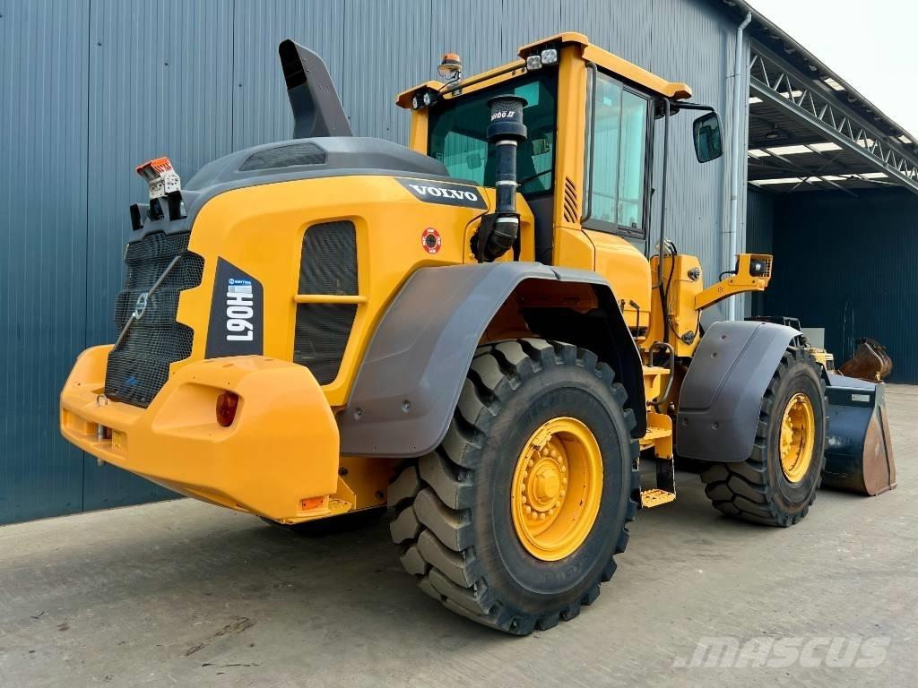 Volvo L90H Wheel Loaders
