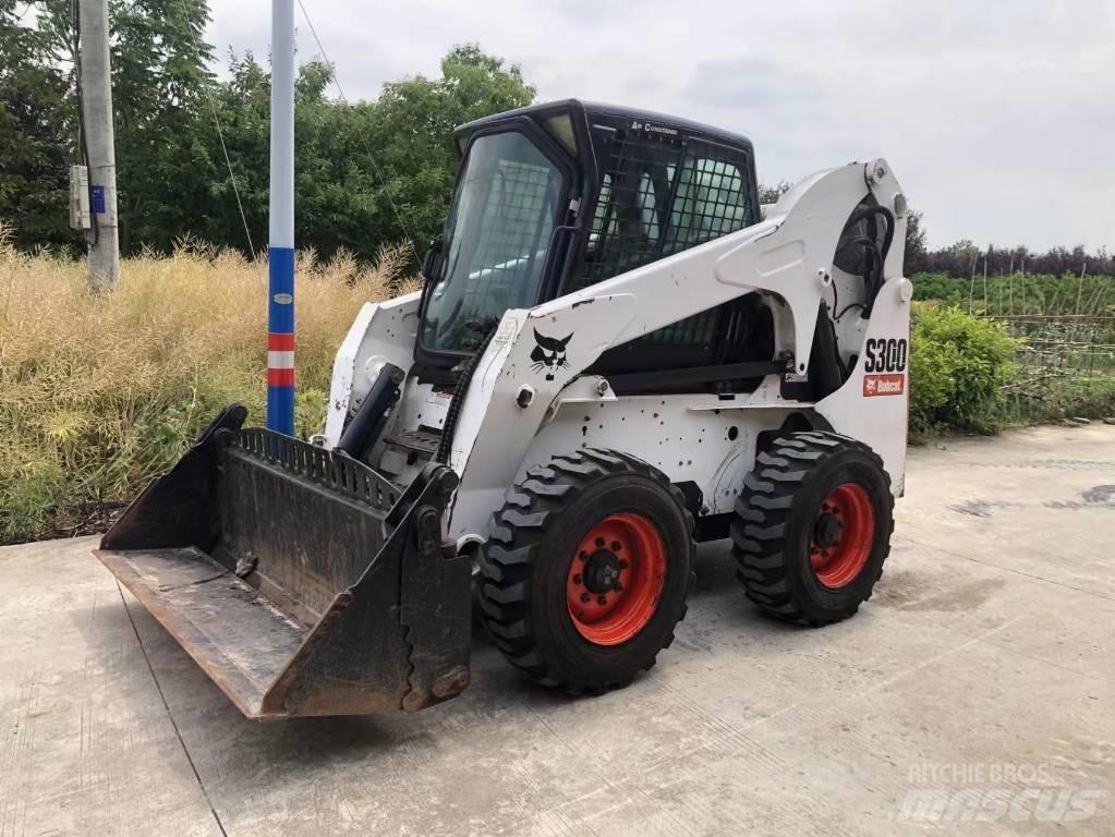 Bobcat S 300 Skid Steer Loaders