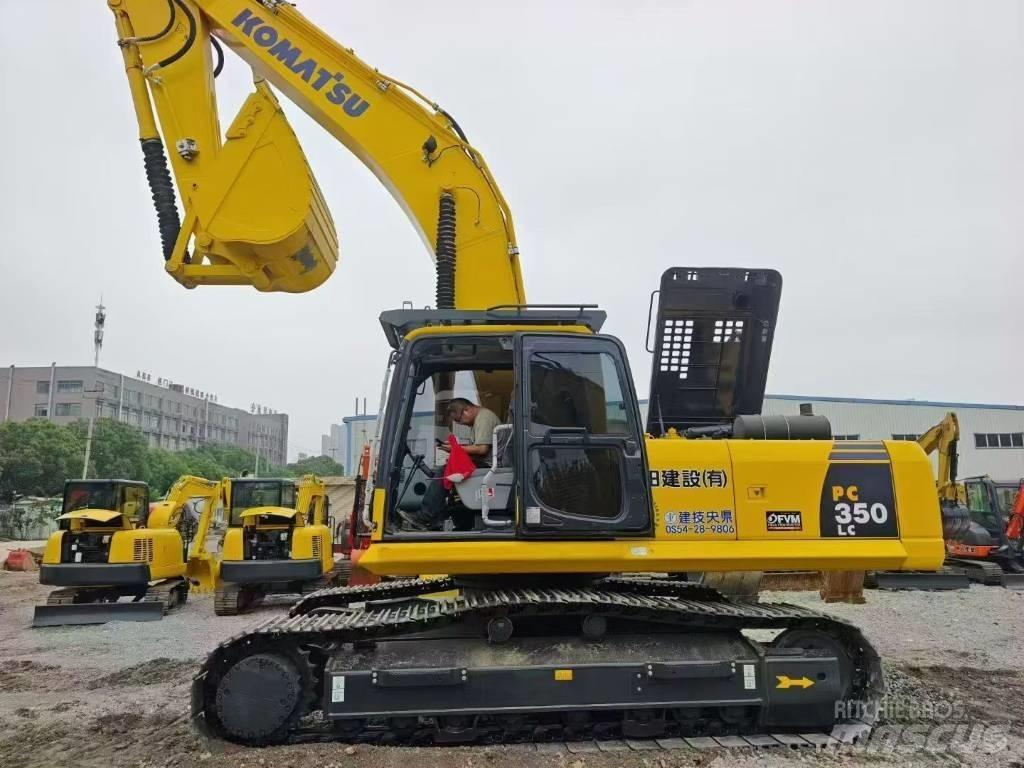 Komatsu 350-8 Crawler Excavators