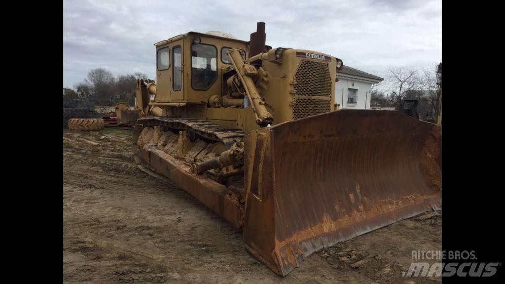 CAT D 9 G Crawler dozers