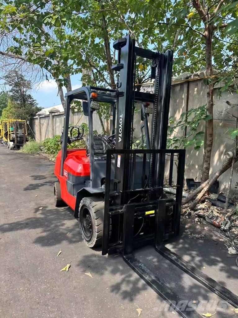Toyota FD 30 Diesel Forklifts