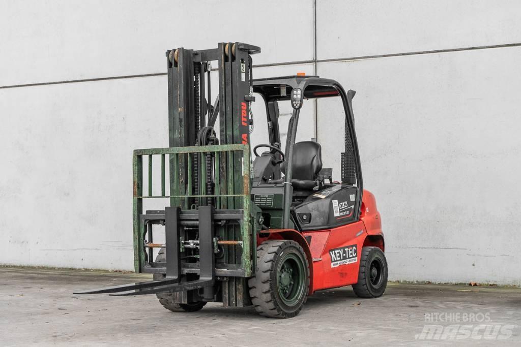 Manitou MI 35 D Diesel Forklifts