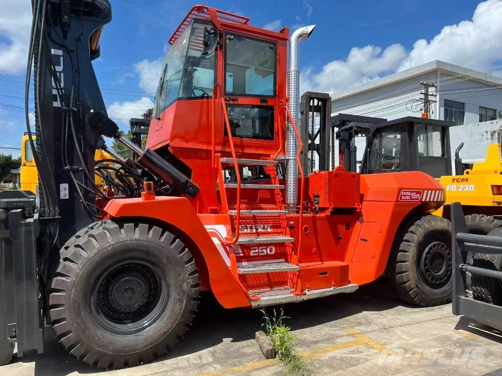 Heli CPCD 25 Diesel Forklifts