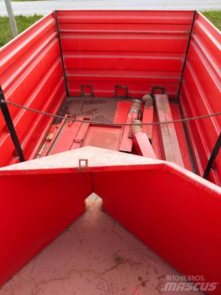 Junkkari 85 TV Tip Trailers