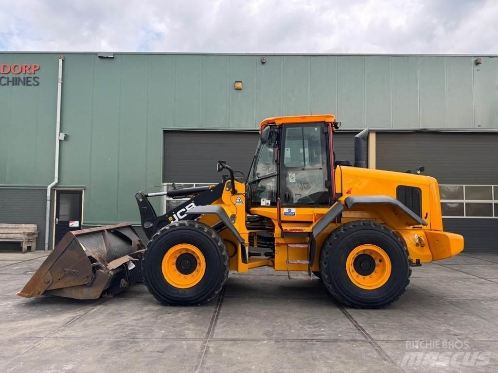 JCB 427 ZX Wheel Loaders