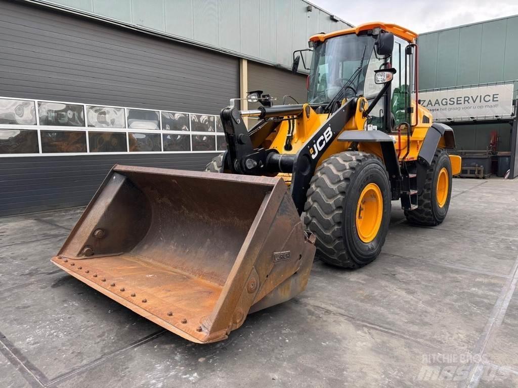 JCB 427 ZX Wheel Loaders