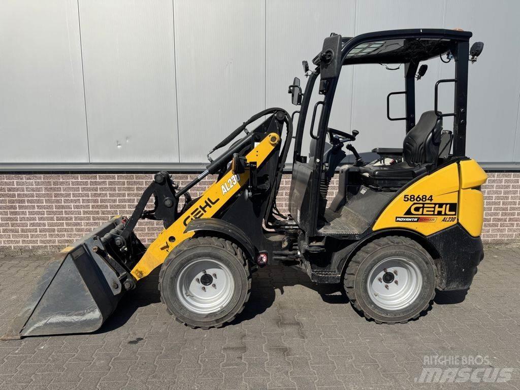 Gehl AL230 Wheel Loaders