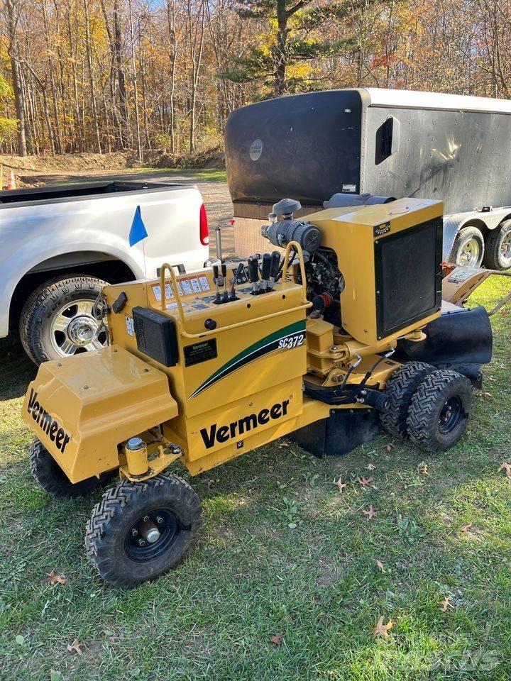 Vermeer SC372 Grinders