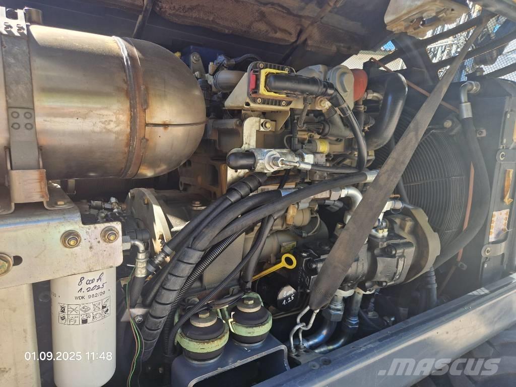 Yanmar B 95 W Wheeled Excavators
