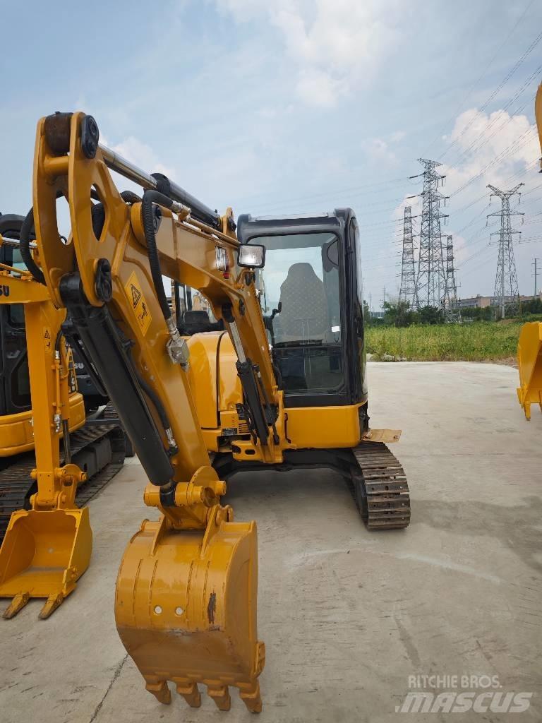 CAT 303.5 E CR Mini Excavators <7t (Mini Diggers)