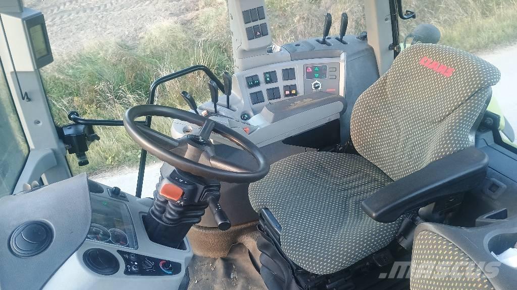 CLAAS Axion 810 CIS Tractors