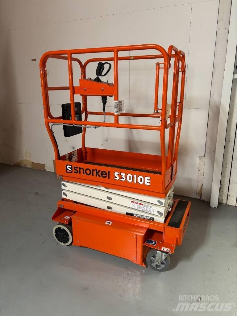 Snorkel S3010E Scissor Lifts