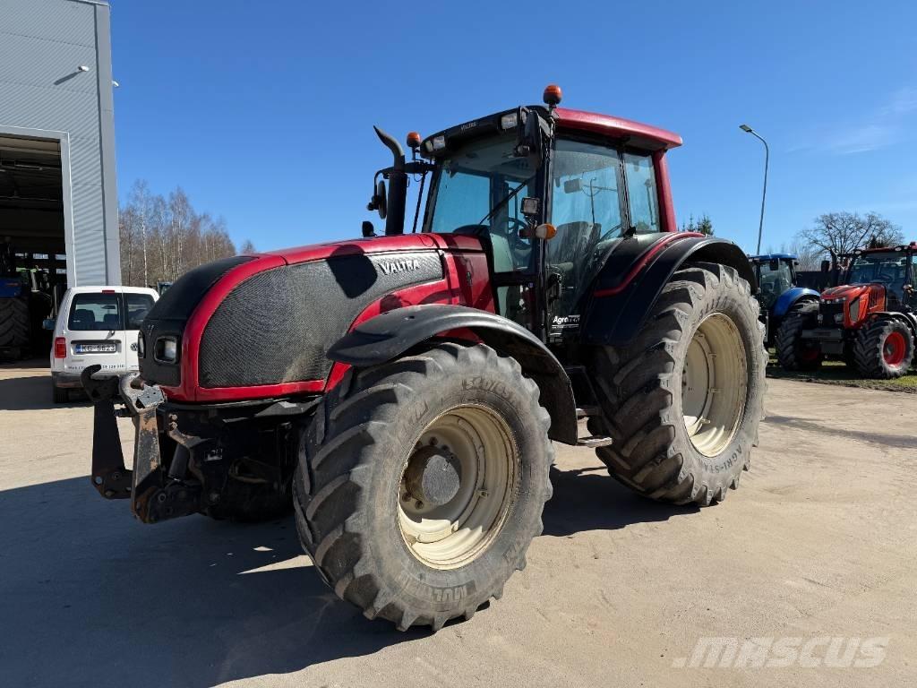 Valtra T 191 Tractors
