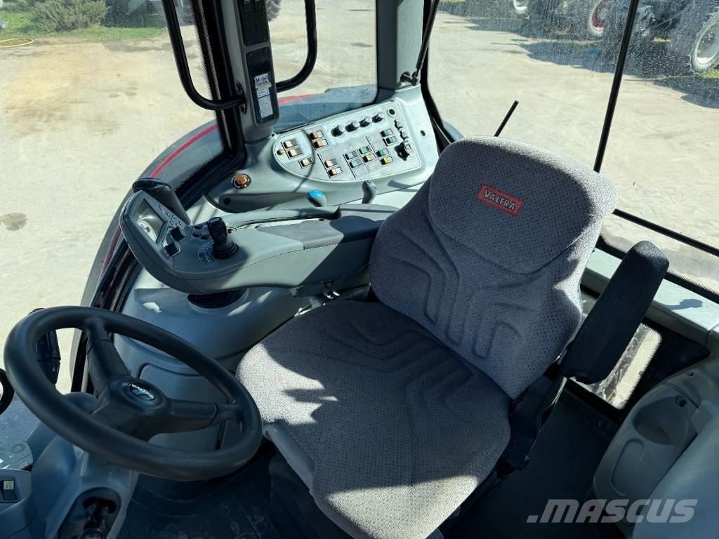Valtra T 191 Tractors