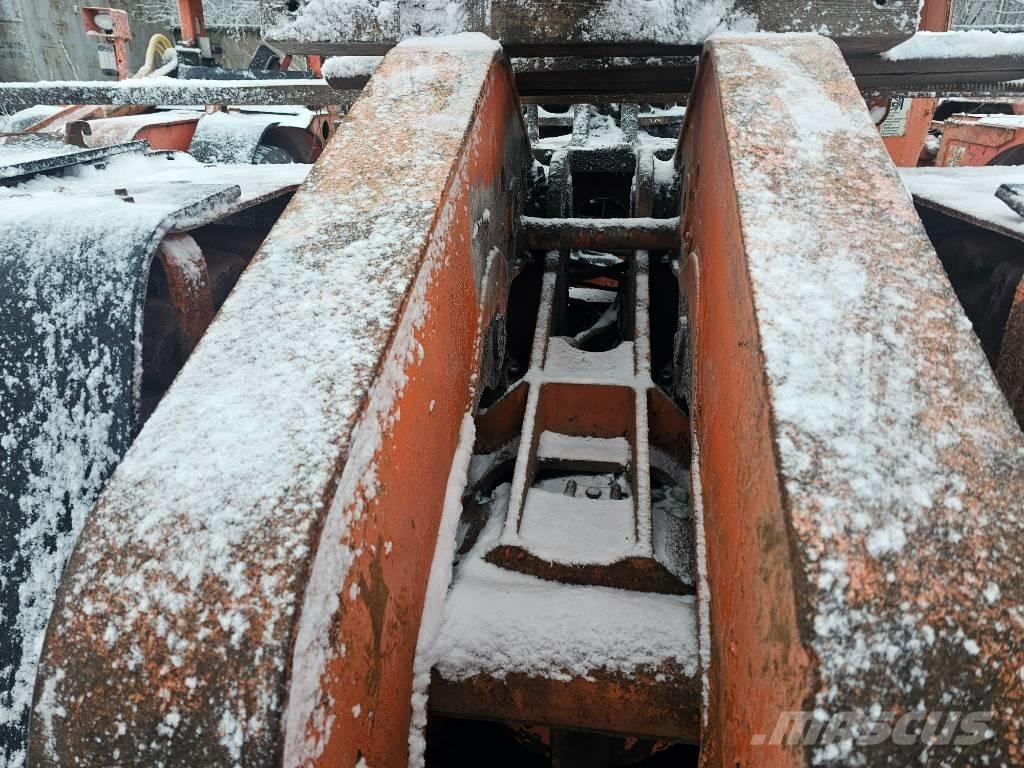 Sandvik Toro 301 D Mining Loaders