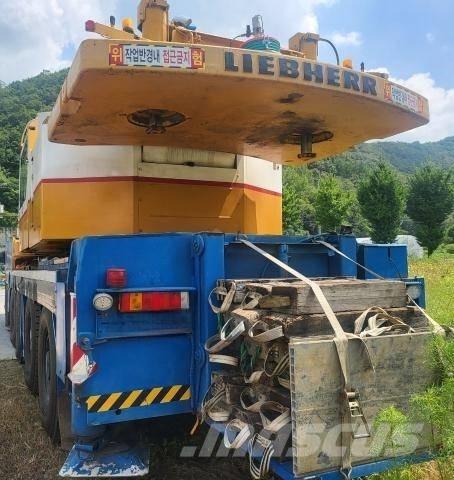 Liebherr LTM 1120 Mobile and all terrain cranes