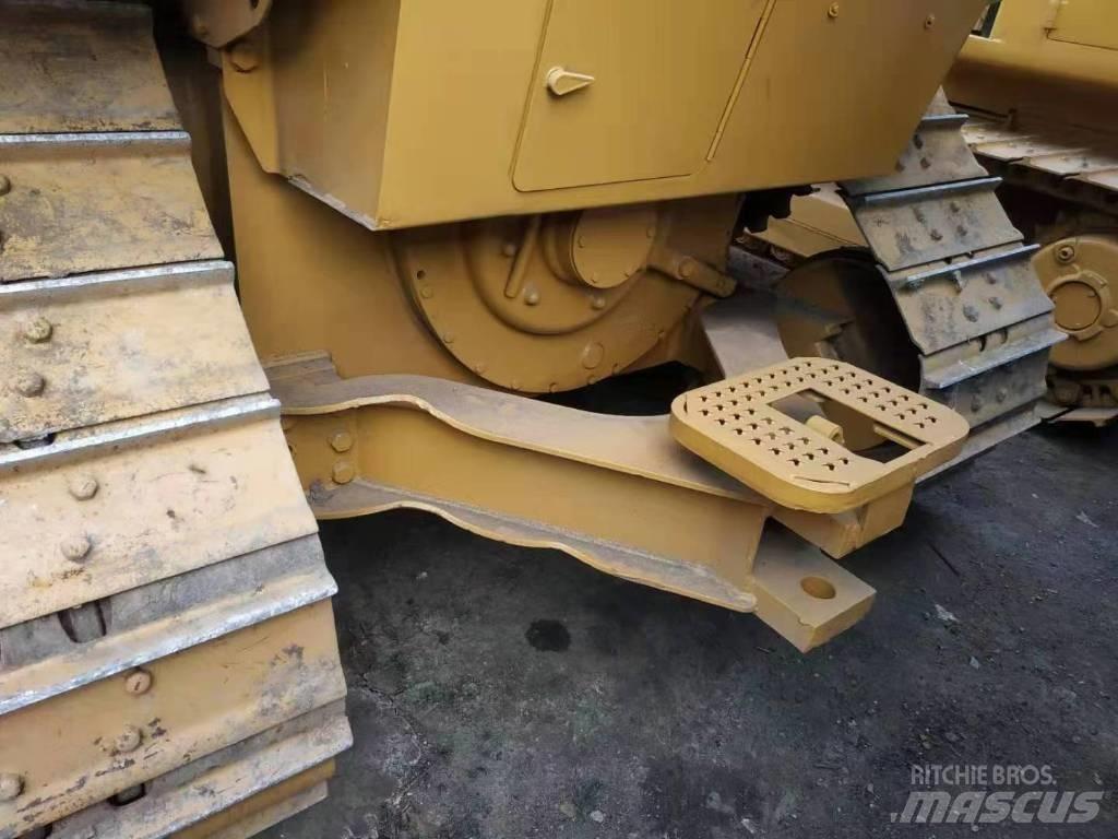 CAT D 5 M Crawler dozers