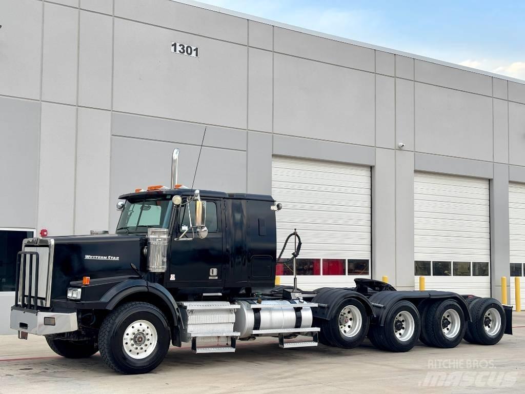 Western Star 4900 EX Conventional Trucks / Tractor Trucks
