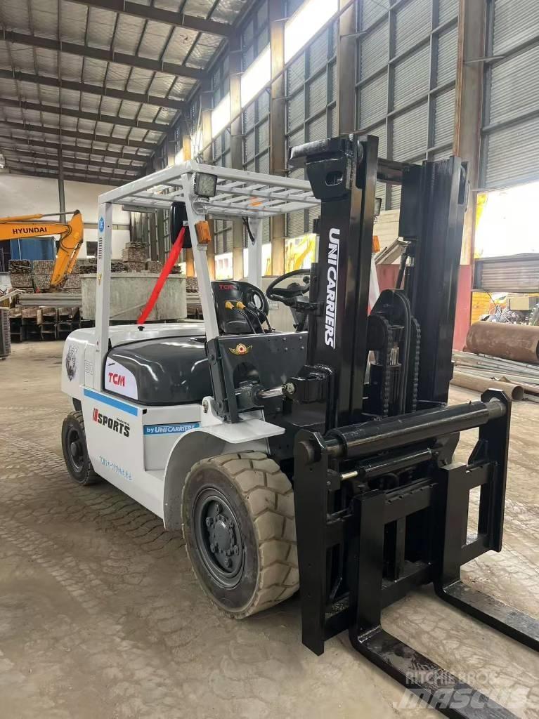TCM FD50 Diesel Forklifts